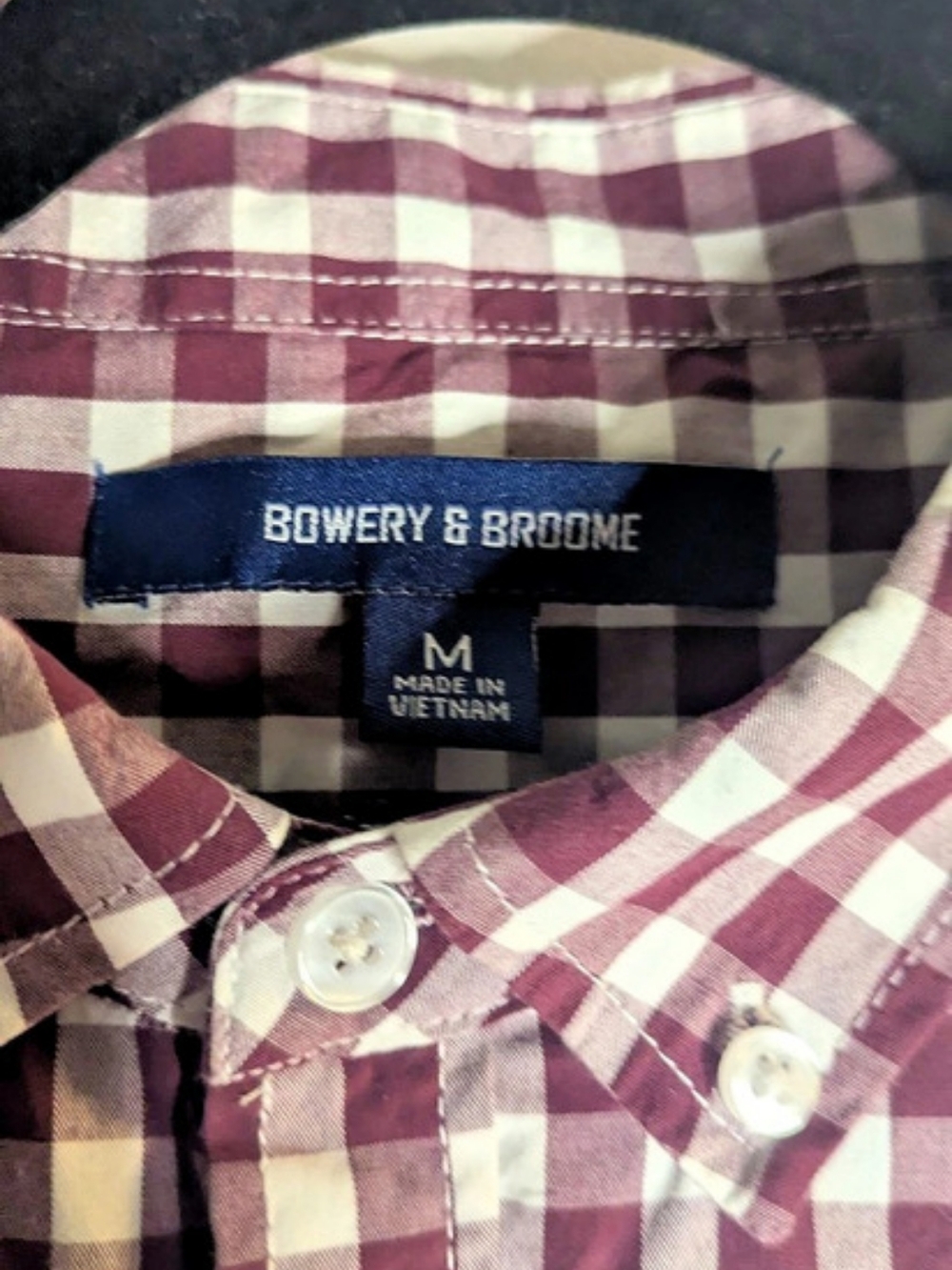 Bowery & Broome Gingham Button Down Shirt in Burgundy & White Size Medium - Picture 3 of 3